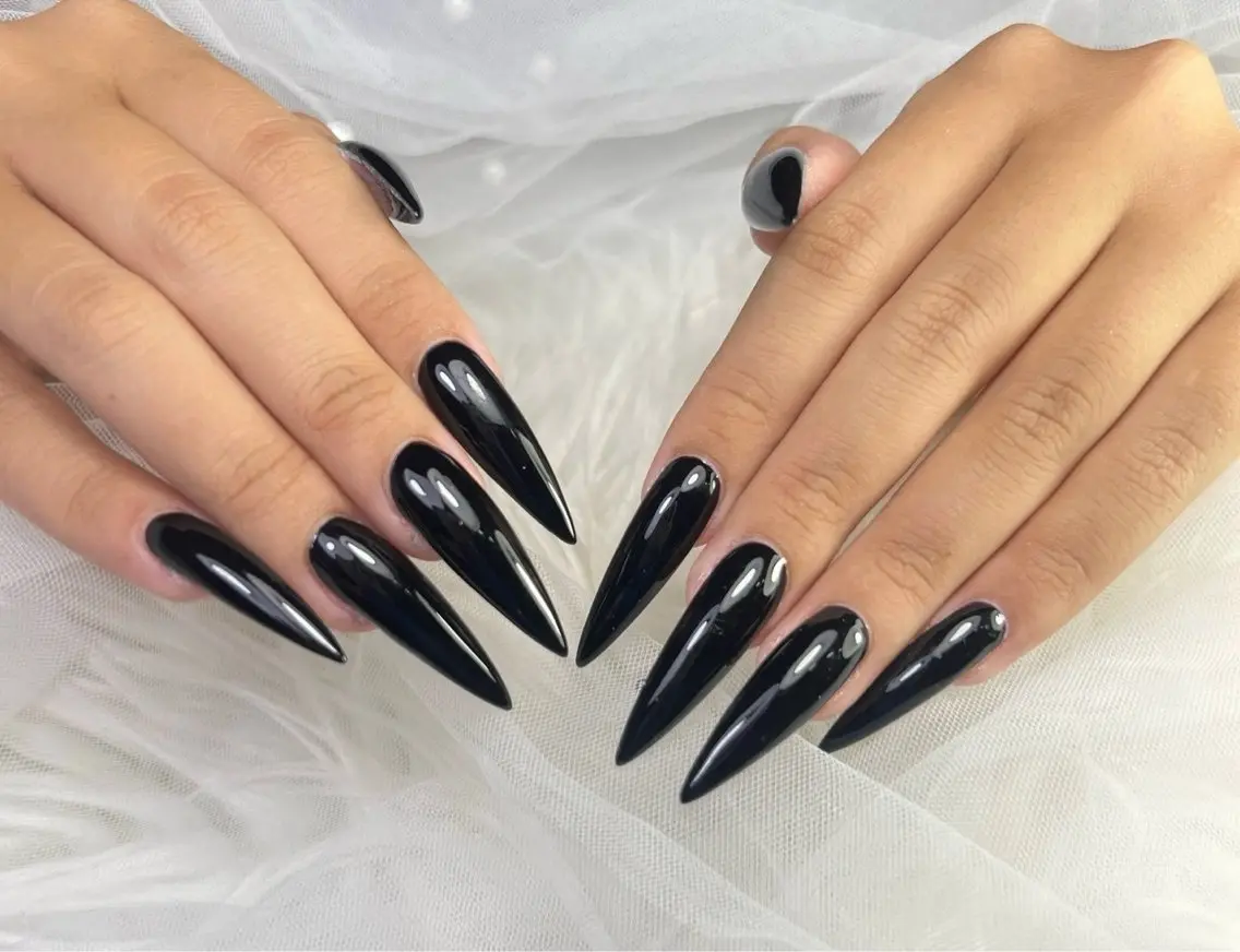 ネイル アートネイル オーロラネイル チークネイル 長さ出し フットネイル Miya _nailのネイルデザイン
