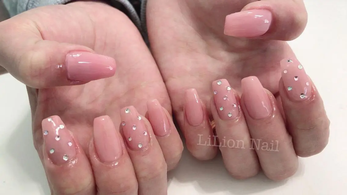ネイル LiLion Nailのネイルデザイン