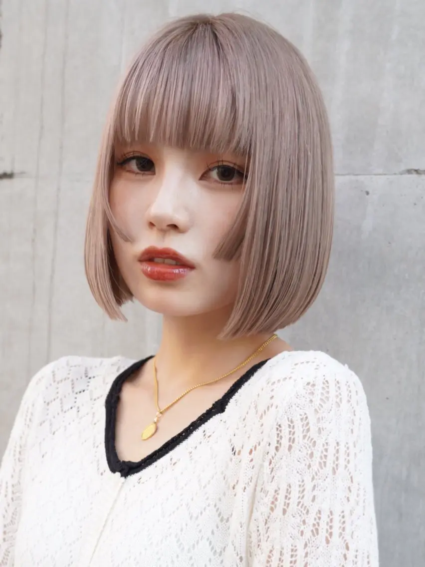 ショート カラー 切りっぱなしボブ ハイトーンカラー ボブ 🌟ショートボブ特化 美容師🌟ジョセフのヘアスタイル