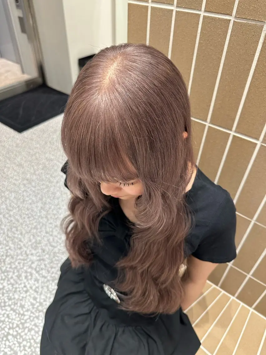 ロング カラー ヘアカラー トリートメント ピンクカラー美容師 新宿美容室🎀のヘアスタイル