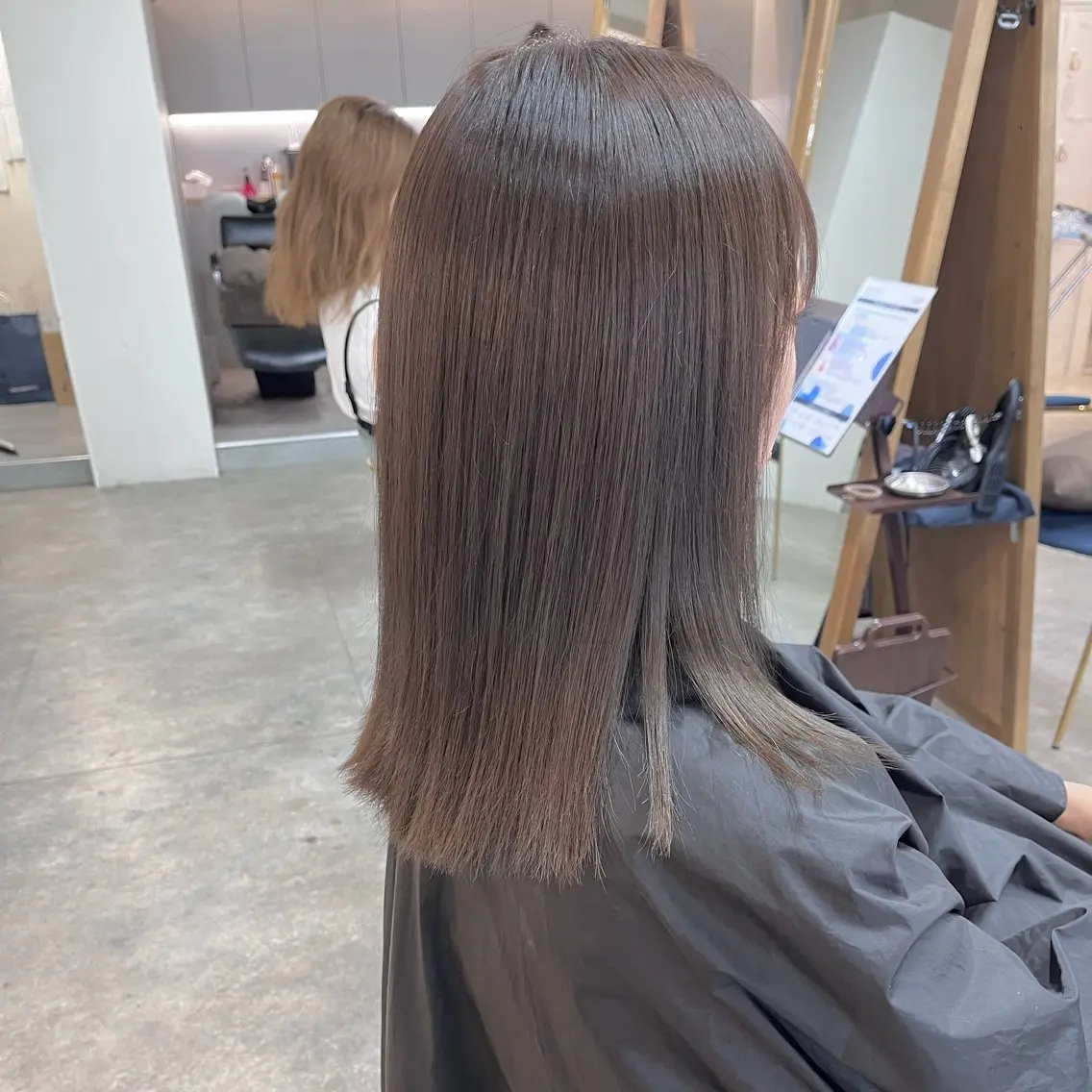 セミロング カラー グレージュ 髪質改善 韓国ヘア/ 髪質改善特化谷名勇輝のヘアスタイル