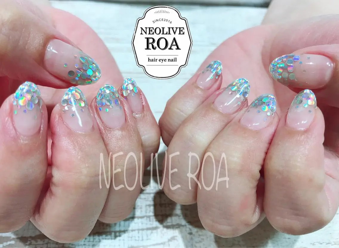 ネイル グラデーション ホログラムネイル キラキラネイル Nail by selenのネイルデザイン