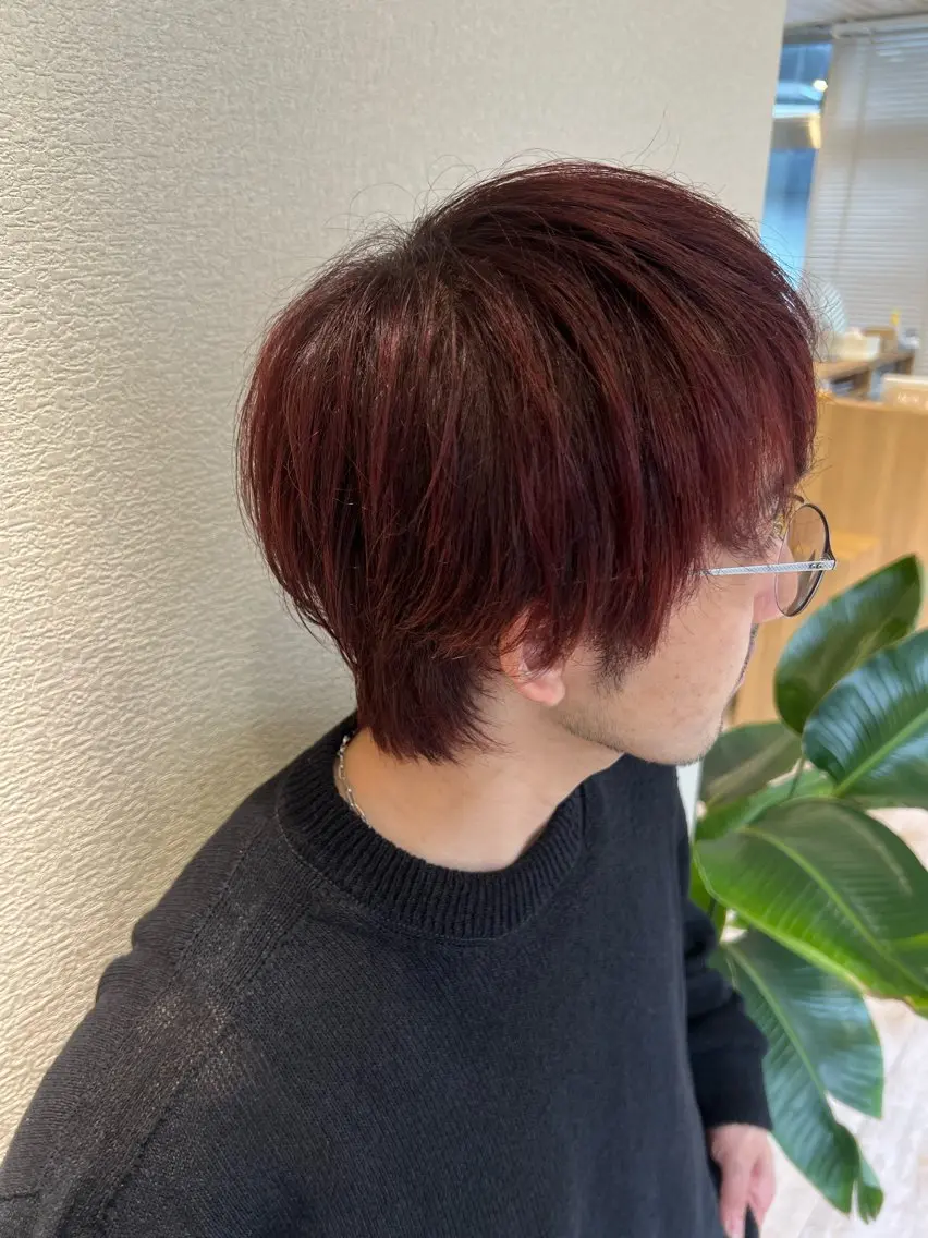 カラー メンズ メンズブリーチ ブリーチ ブリーチなしカラー レッドカラー 小野 眞白のヘアスタイル