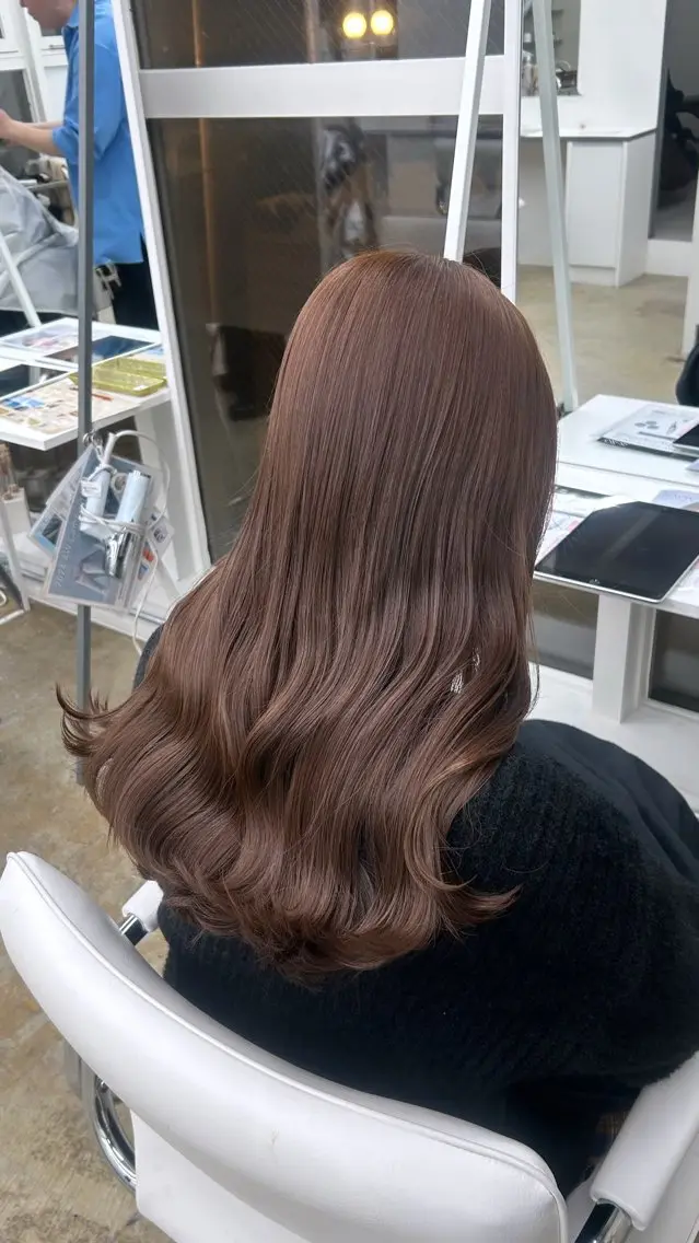 ロング moeka/札幌/ 透明感カラーのヘアスタイル