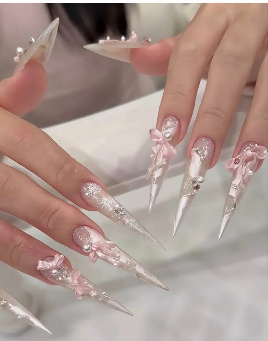 ネイル チークネイル フラッシュネイル フレンチネイル ガラスフレンチ 韓国ネイル ハンドネイル Wilu nail 二子玉川店のネイルデザイン