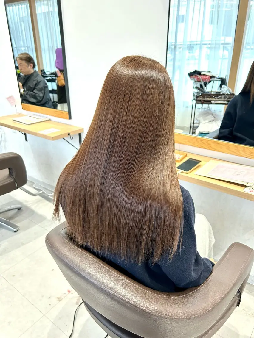 ロング レイヤー/くびれ/ 縮毛/チェレ金剛のヘアスタイル
