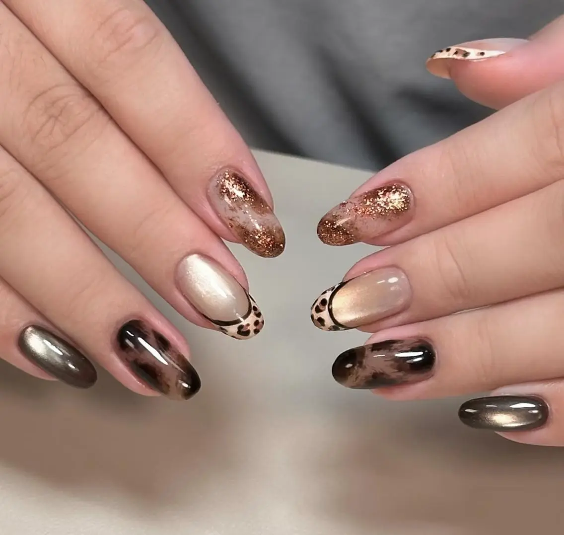 ネイル ハンドネイル 🎀 Ayaka_nailのネイルデザイン