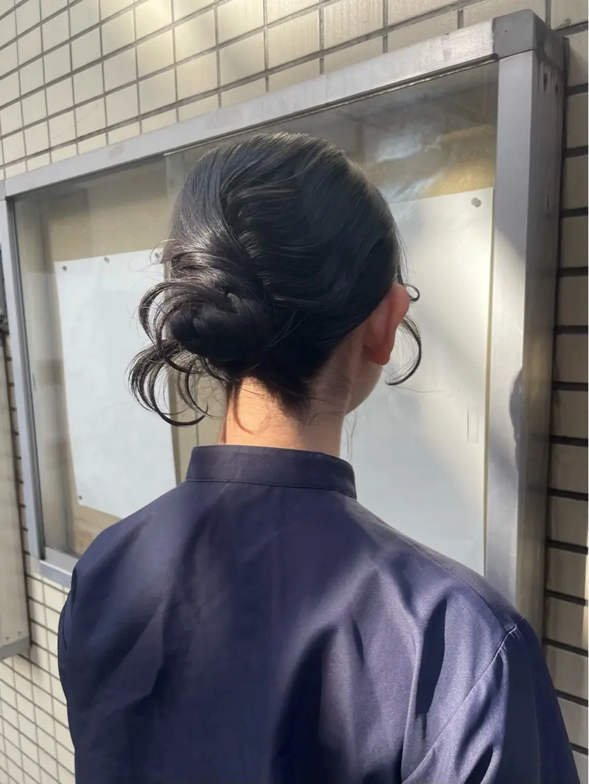 ミディアム ヘアアレンジ KYOKA .のヘアスタイル