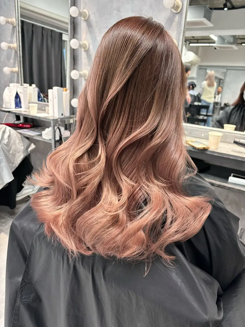カラー ピンクカラー カレン mimiiyのヘアスタイル
