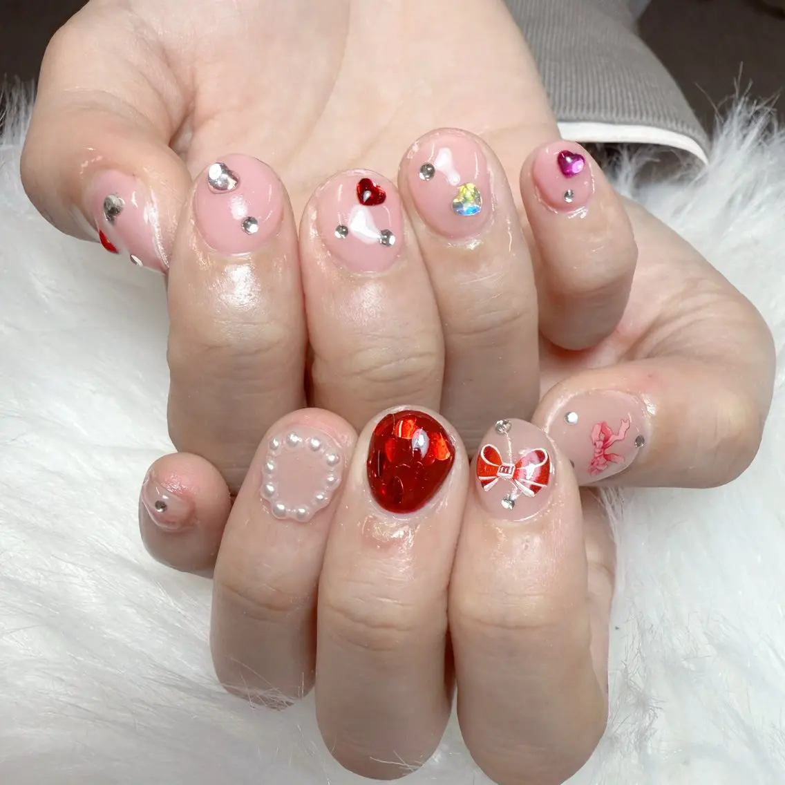 ネイル ハンドネイル 🎀nana🫧 ワンホンネイル🎀のネイルデザイン
