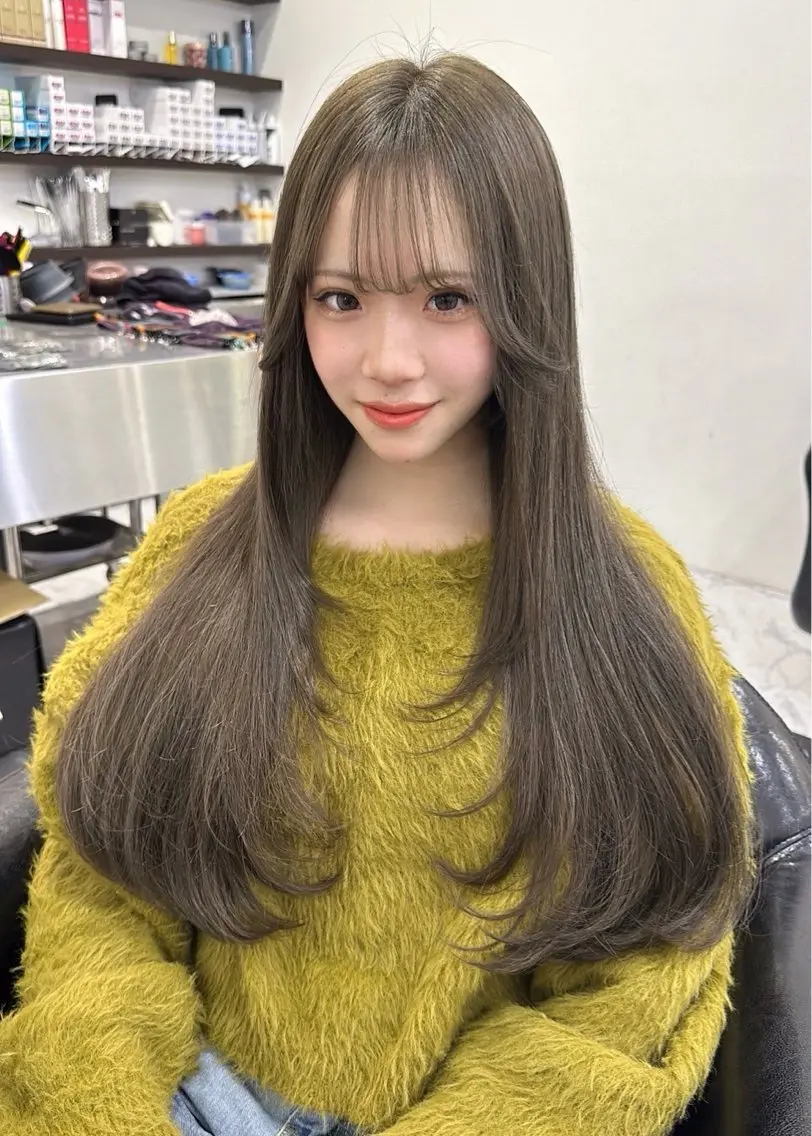 【ブリーチなし】ワンカラー+トリートメント（透明感カラー/髪質改善カラー）の写真