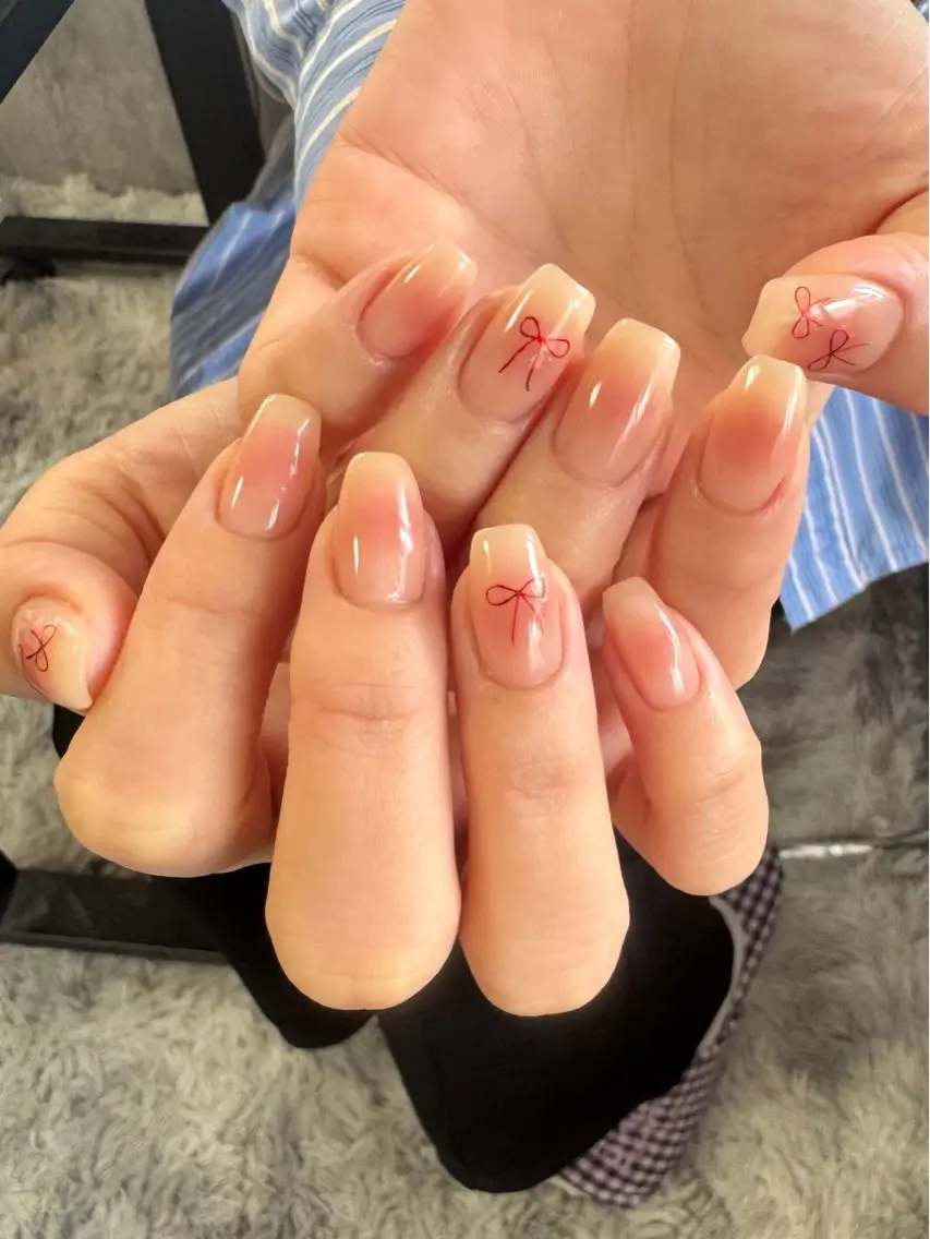 ネイル チークネイル NailByua 武蔵新城徒歩4分のネイルデザイン