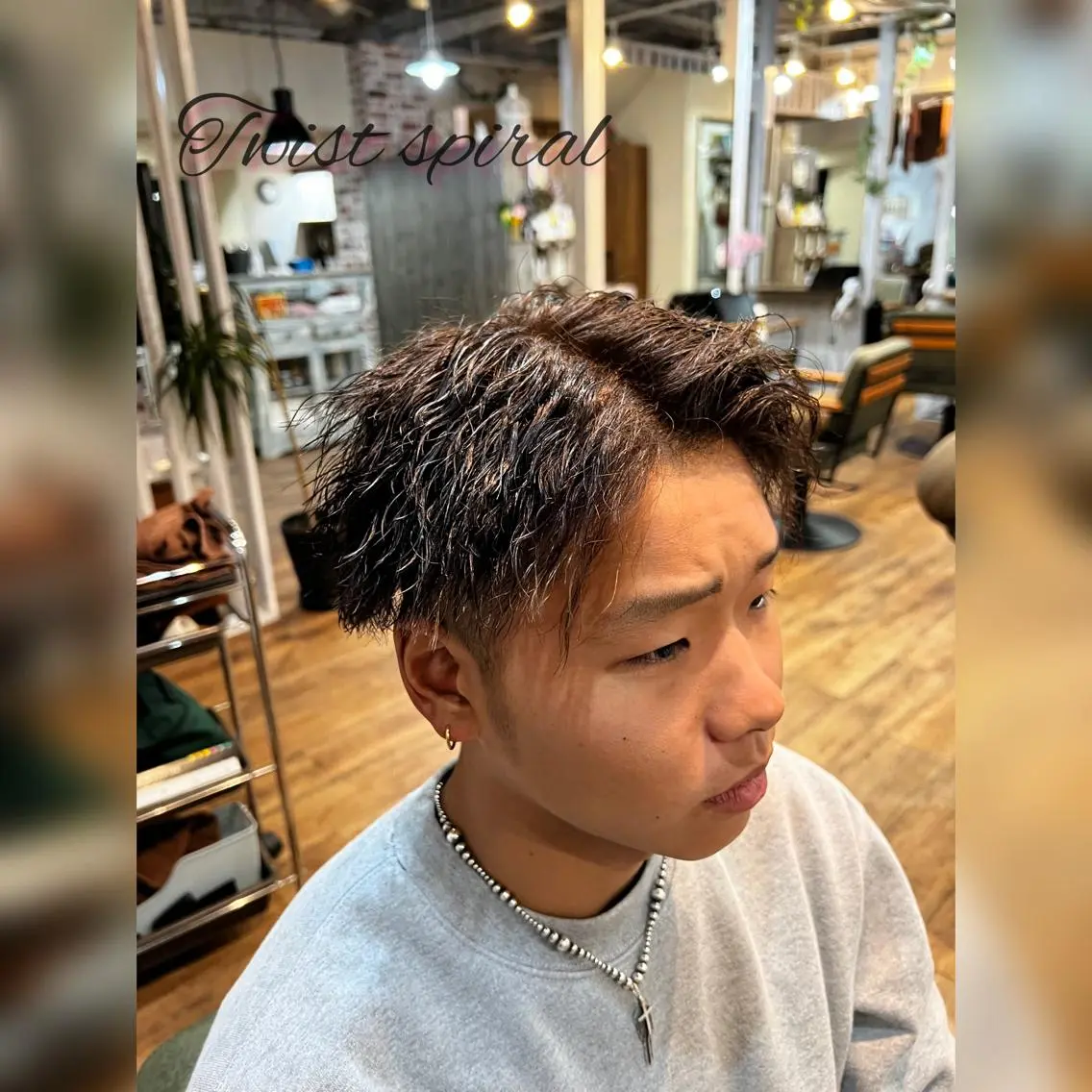 パーマ メンズ メンズパーマ ツイストスパイラルパーマ スパイラルパーマ 大谷 竜也のヘアスタイル