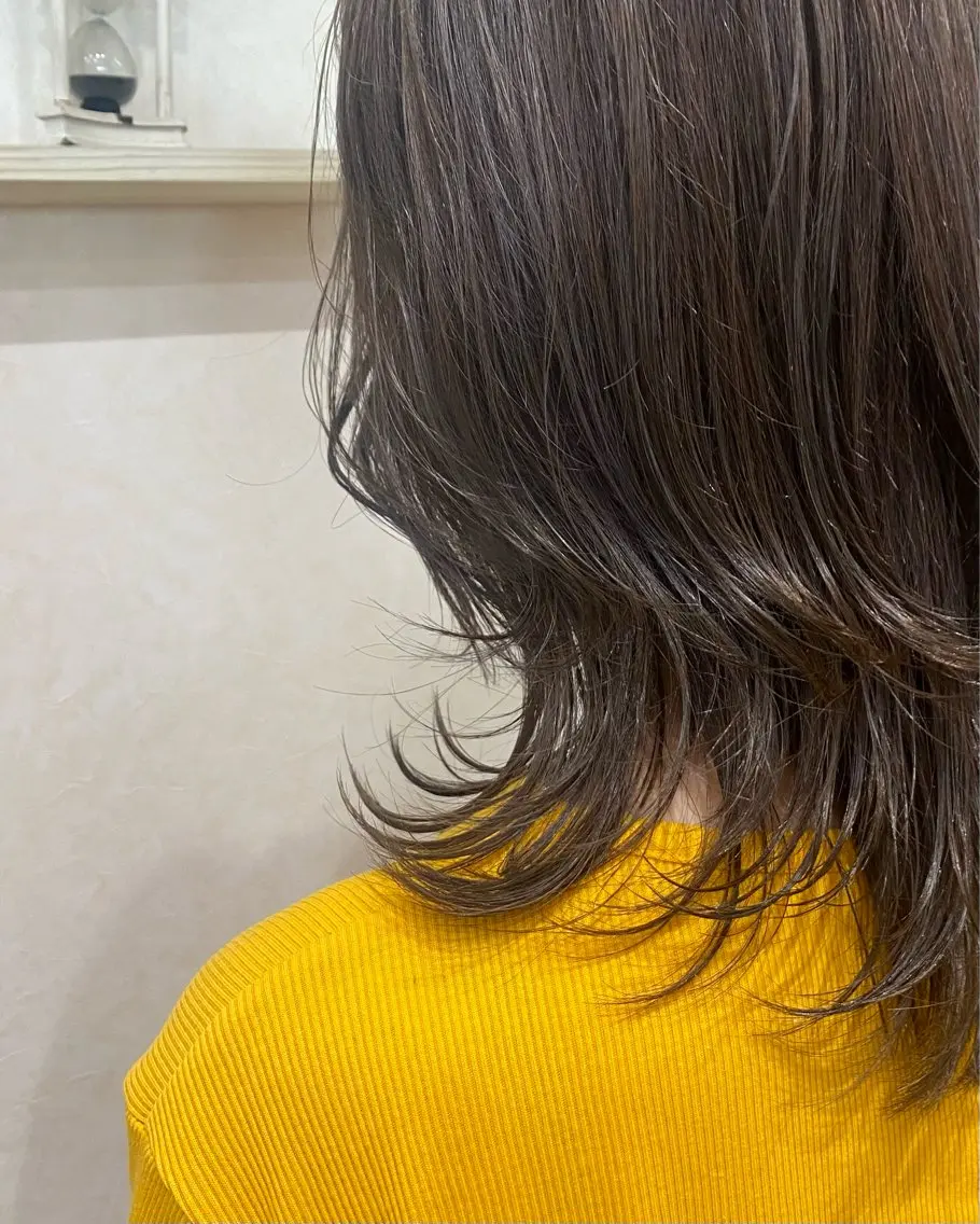 ミディアム カラー ブリーチ ブラウンカラー ダブルカラー イルミナカラー オリーブカラー N°jemica 🫧REIKA🫧のヘアスタイル
