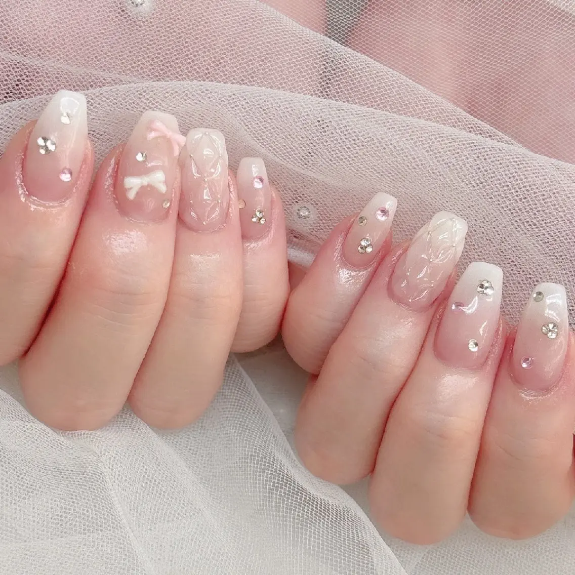 ネイル リボン ハンドネイル ハンドケア 心斎橋Salon Epokkuのネイルデザイン