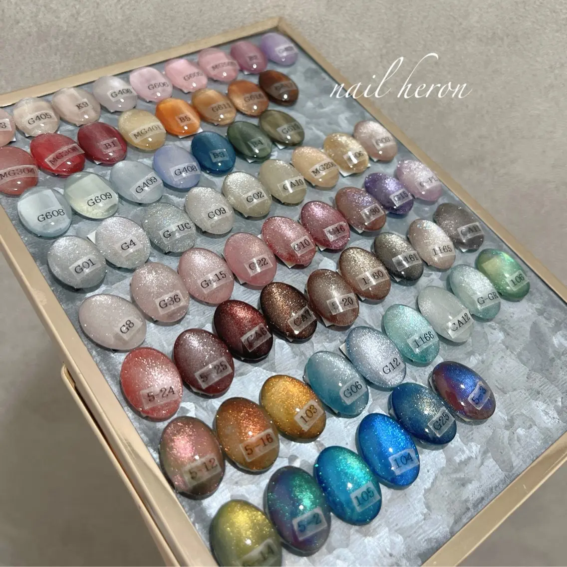ネイル マグネットネイル ハンドネイル saki_ nail heronのネイルデザイン