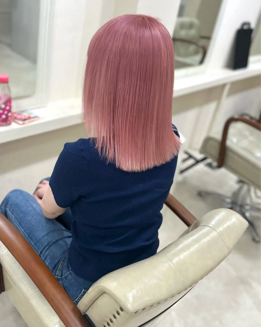 セミロング カラー ハイトーンカラー ピンクカラー 🩷モテるハイトーン 🩷ブリーチ特化🩷のヘアスタイル