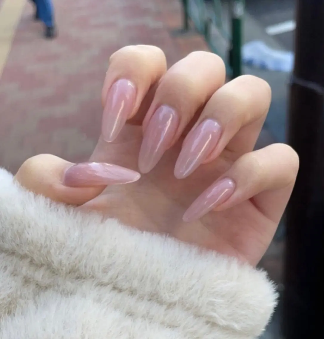 【Hand】チップ長さ出しワンカラー(オフ別、ケア込み)の写真