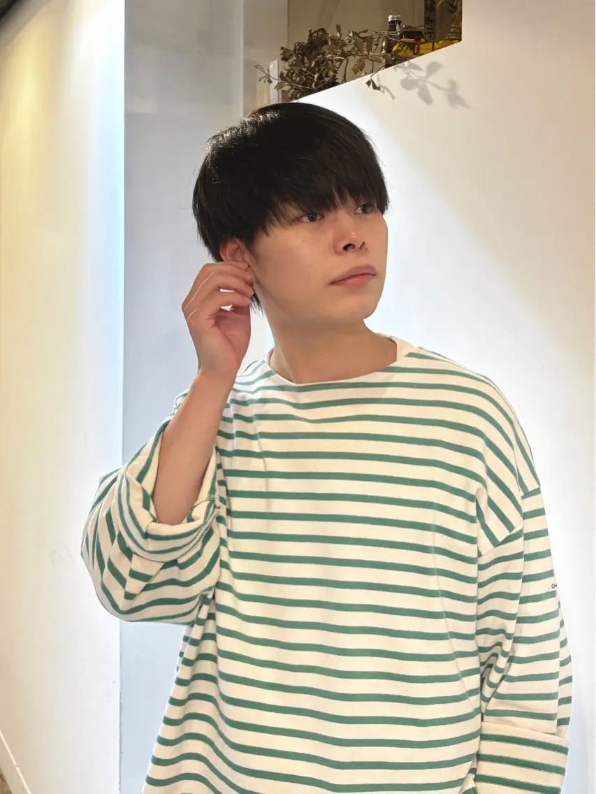 メンズ マッシュ カット 岸本 まほのヘアスタイル