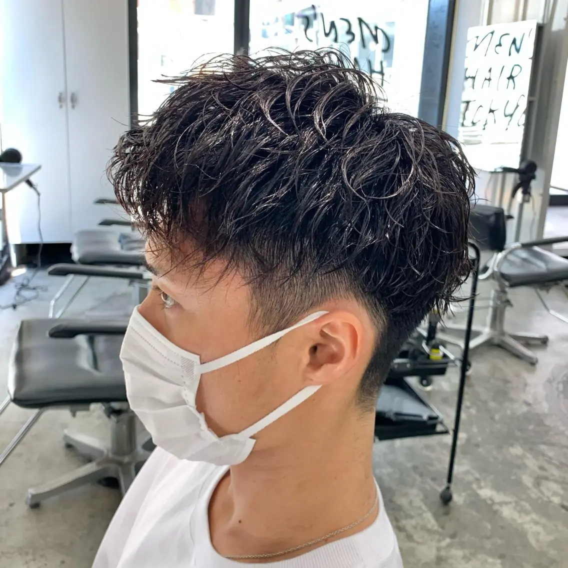 ショート パーマ メンズ メンズパーマ メンズツイストパーマ ツイストパーマ カット パーマ メンズ特化美容師/ 藤戸 椋のヘアスタイル