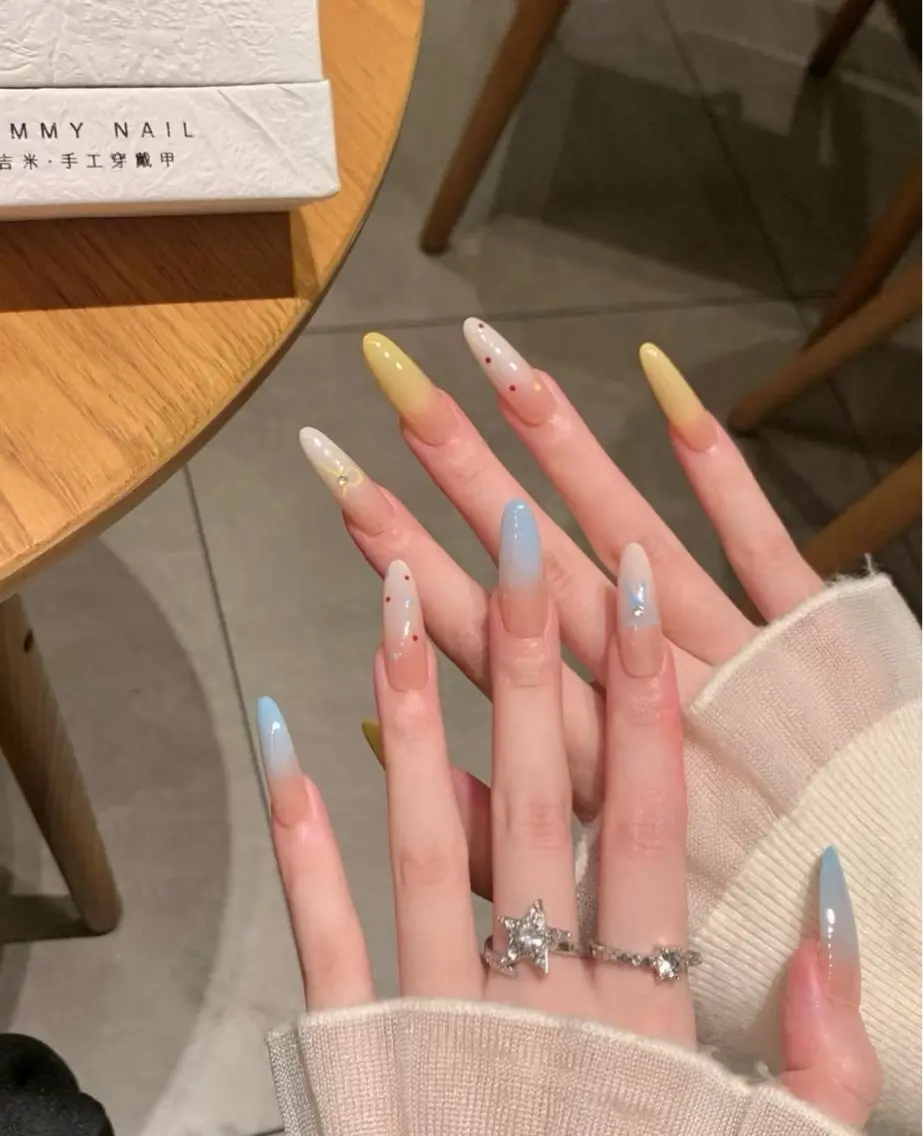 ネイル 持ち込み へ ンのネイルデザイン