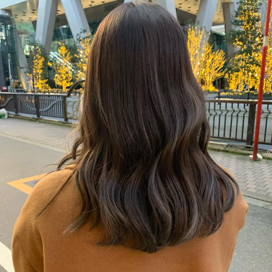 ミディアム カラー ヘアアレンジ ブラウンカラー ナチュラルブラウン レイヤー×グレージュ /ピンク🩷mioのヘアスタイル