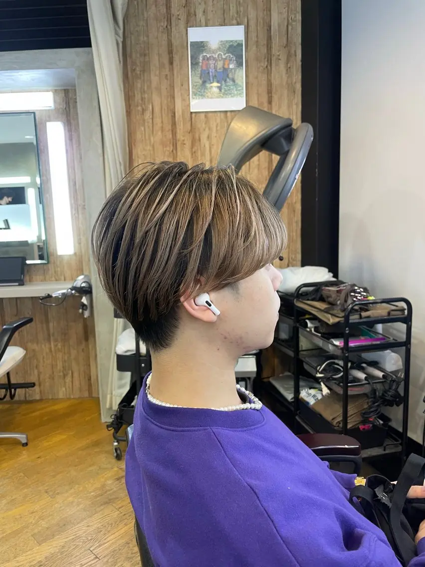 ショート カラー メンズ メンズバレイヤージュ バレイヤージュ レイヤーカット カット ヘアカラー 中目黒 たまきのヘアスタイル