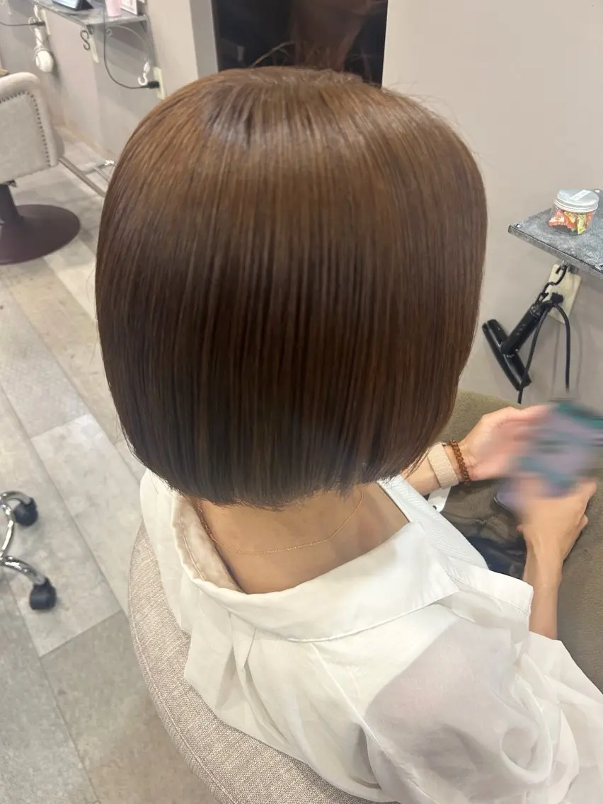カラー ブラウンカラー 伊藤 愛理のヘアスタイル
