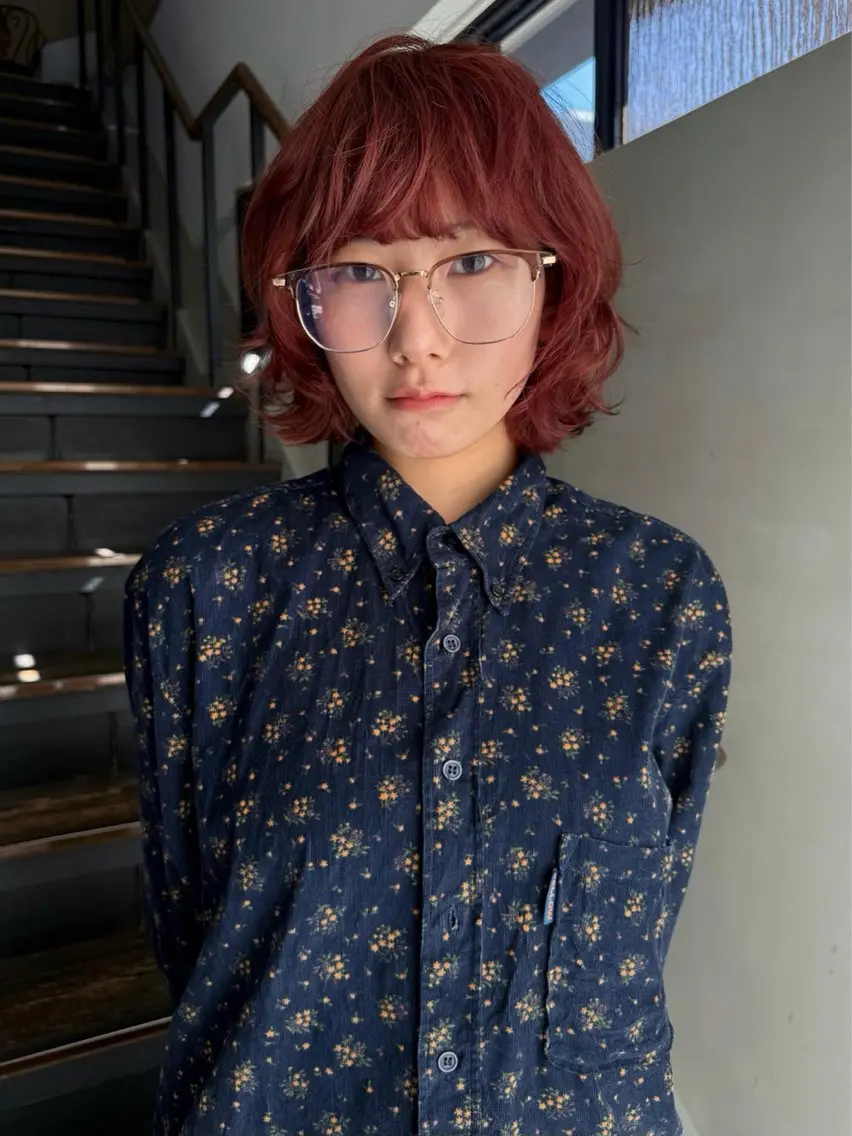 ミディアム カラー ブリーチ ダブルカラー ブリーチなしカラー ピンクカラー カット ヘアカラー レイヤー / ボブ/ 透明感カラーsakiのヘアスタイル