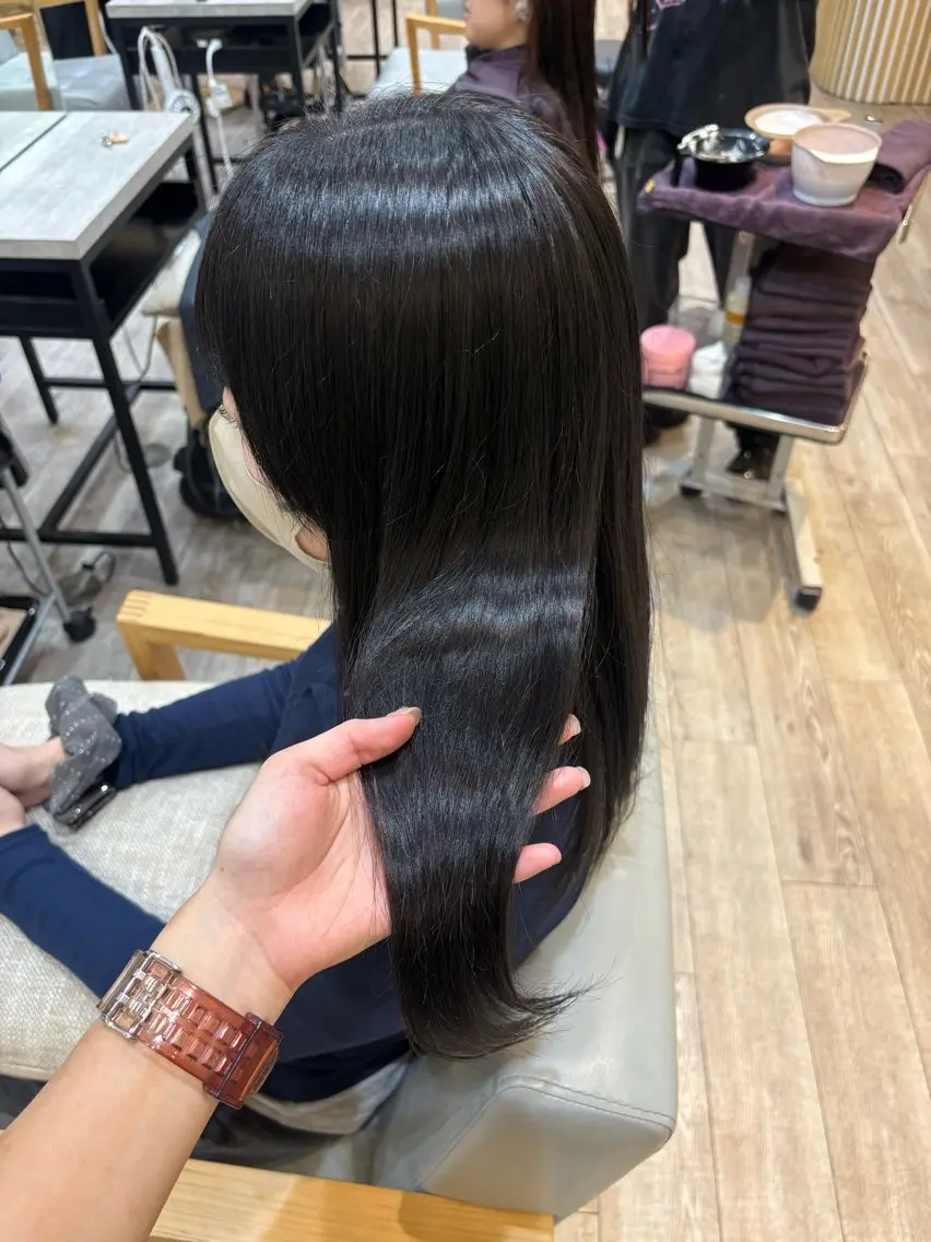 ロング ヘアカラー トリートメント 大木 唯月のヘアスタイル