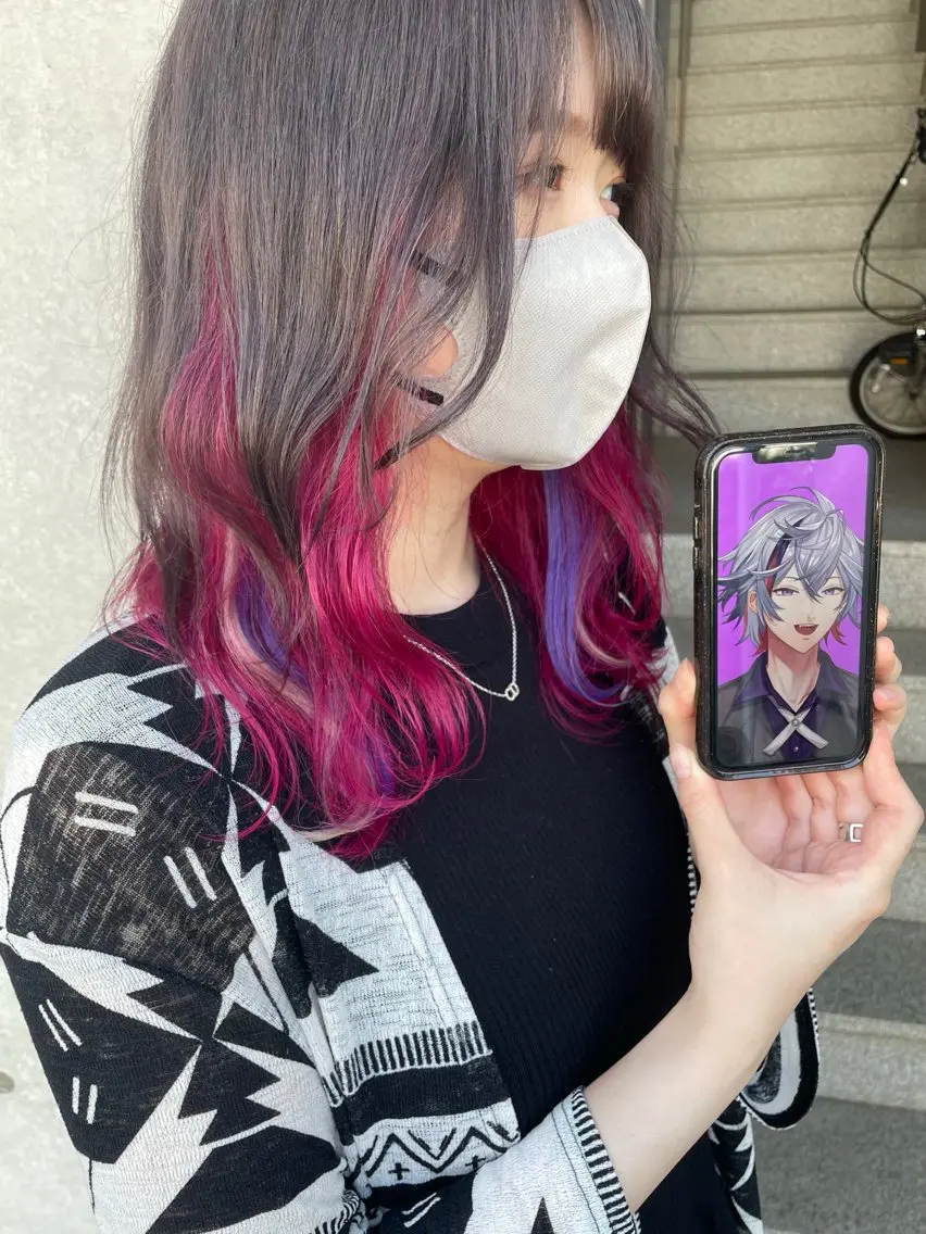 ミディアム カラー インナーカラー エクステ ヘアカラー トリートメント 推しカラー オタク美容師 山本のヘアスタイル