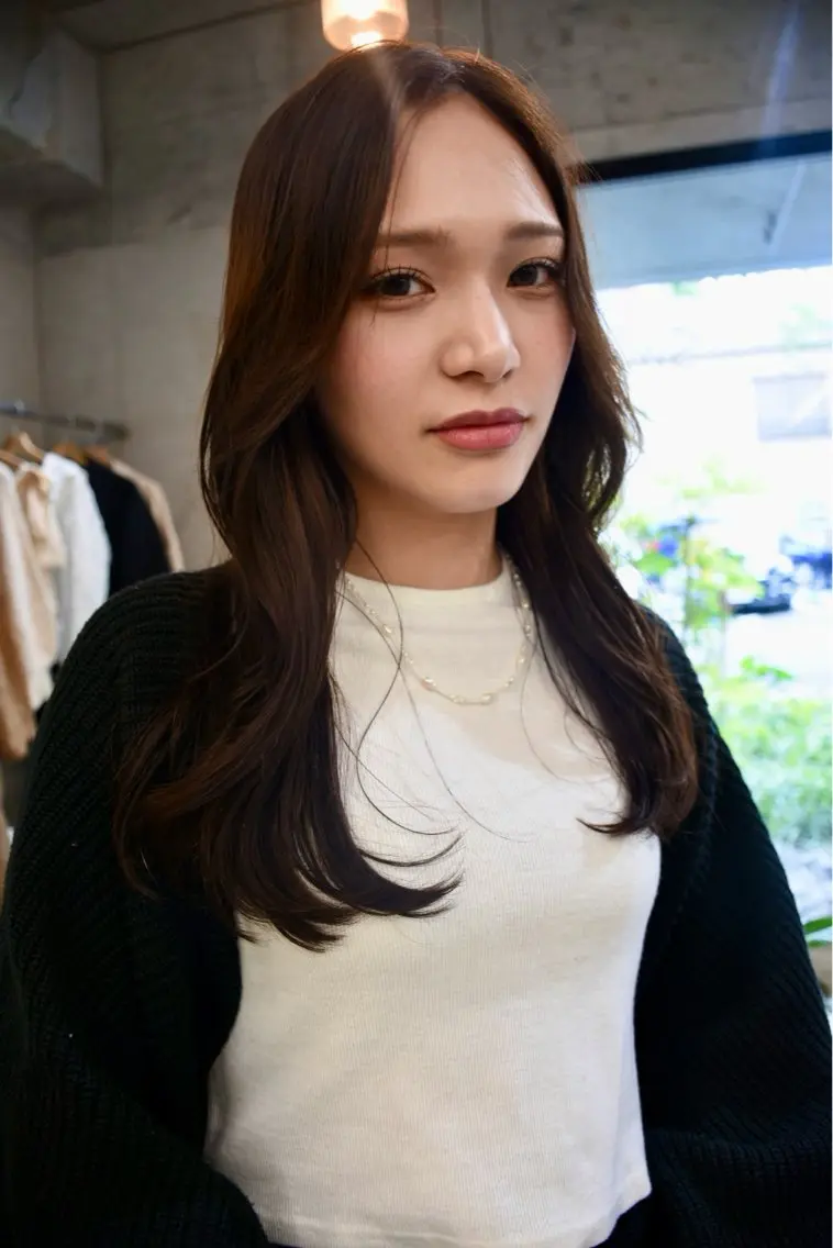 セミロング カラー セミロングパーマ レイヤーカット 曲がる縮毛矯正 バレイヤージュ森田のヘアスタイル