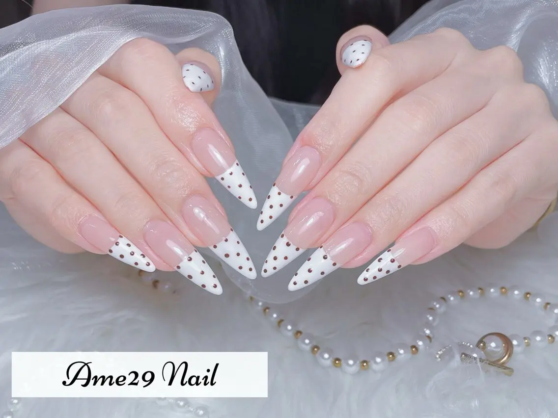 ネイル フラワーネイル ロングネイル オフィスネイル ピンク ピンクベージュ AME29 Nail ネイルサロンのネイルデザイン