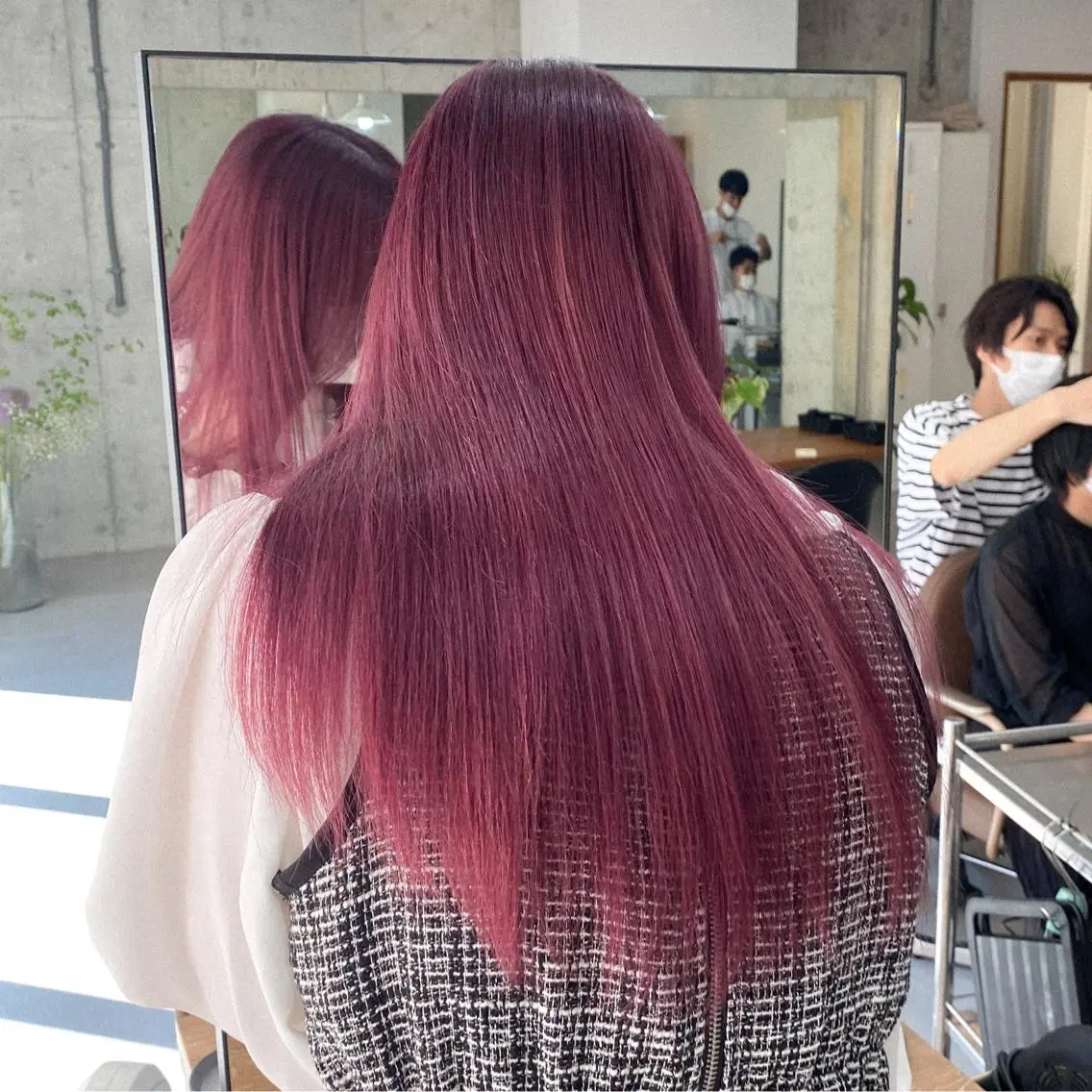 ロング カラー カシス ラベンダーカラー ピンクカラー ピンクラベンダー 美髪矯正 韓国レイヤーのヘアスタイル