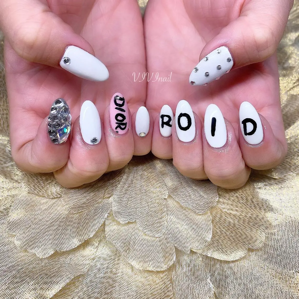 ネイル ハンドネイル vivi nailのネイルデザイン