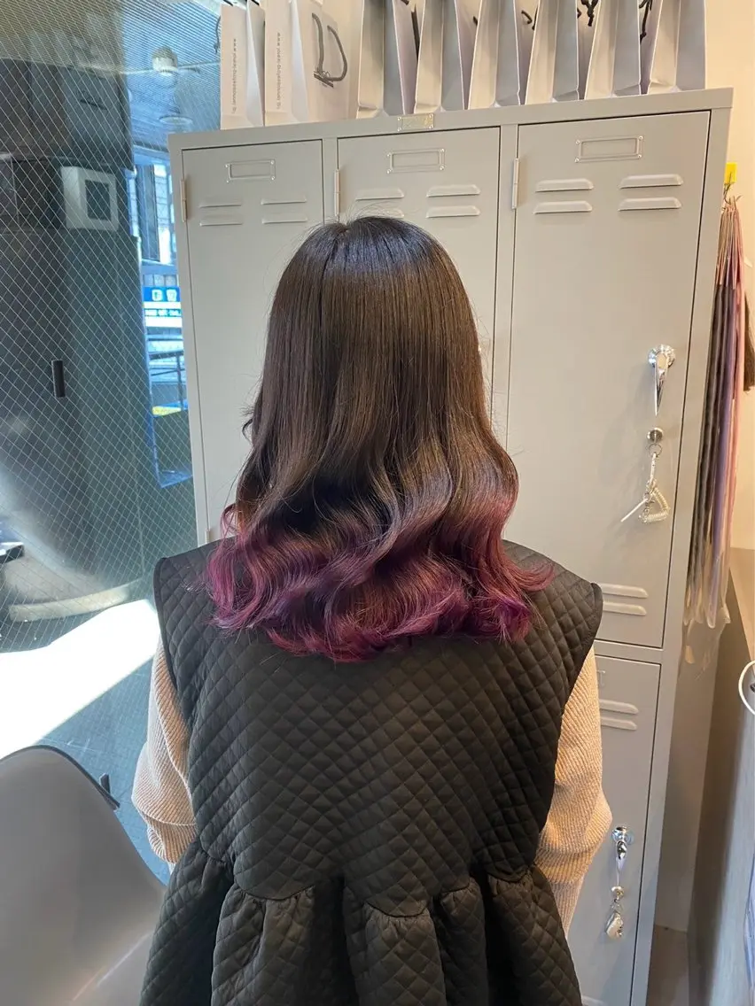 ロング カラー ヘアカラー 🩵レイヤー✖︎ 髪質改善🩵リョウヤのヘアスタイル