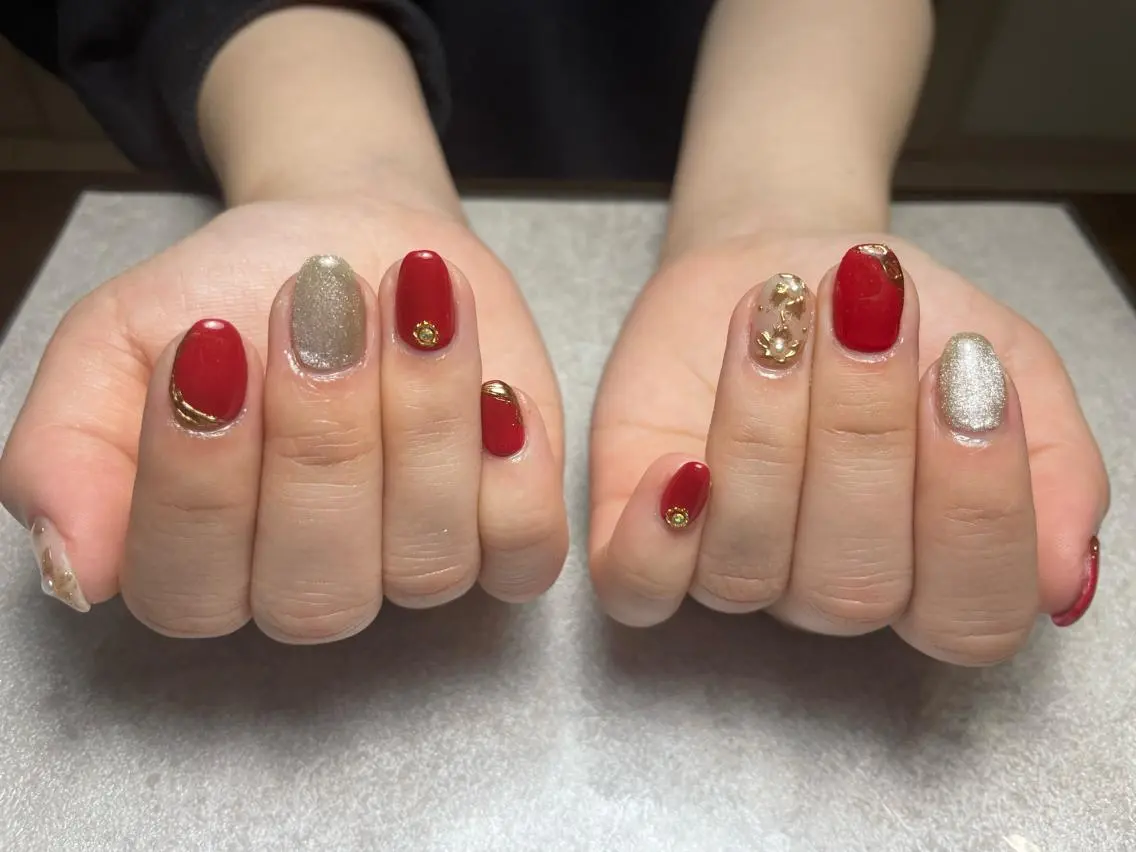 ネイル ボルドー フラワーネイル ジェルネイル 卒業式 マグネットネイル BLANC.nail yuuのネイルデザイン