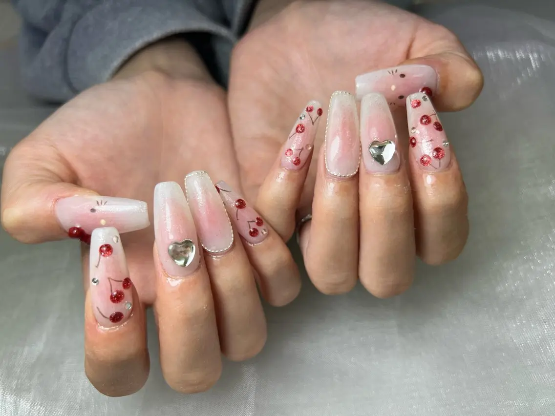 ネイル ハンドネイル Mana‪ ‪·͜· ❤︎‬のネイルデザイン