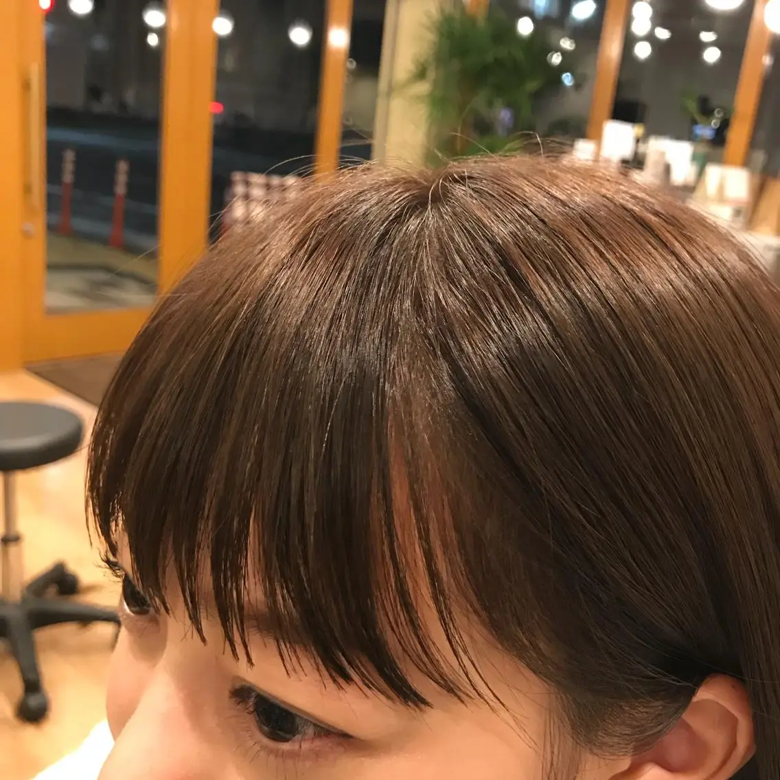ショート カラー シースルーバング 小西 裕大のヘアスタイル
