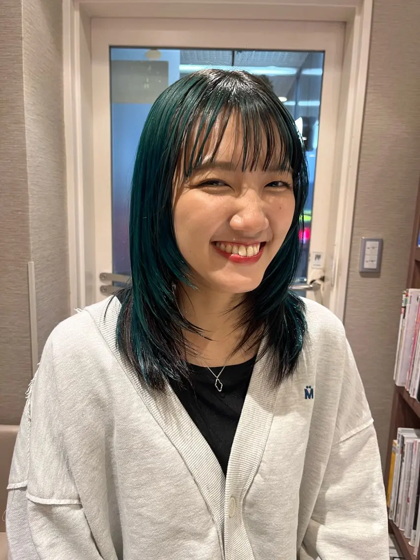 セミロング カラー ブリーチ 顔まわりレイヤー 顔周りカット レイヤーカット dogstar小林諒 パーマ/レイヤーのヘアスタイル