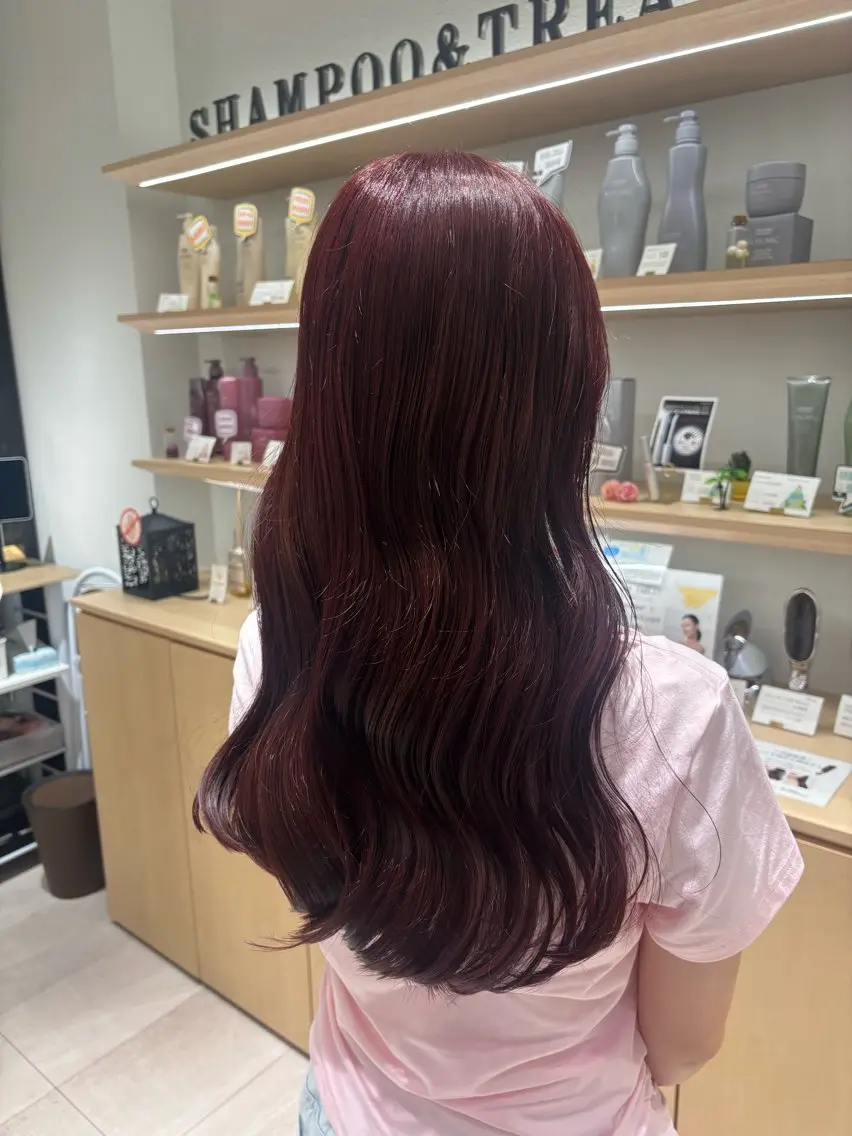 ロング カラー ｶﾉﾝ🎀韓国レイヤ ー/透明感カラー🫧のヘアスタイル