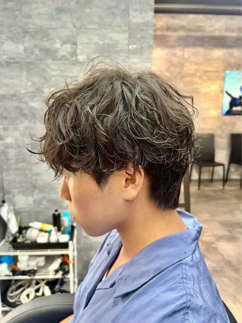 ショート パーマ メンズ カット パーマ 石田 大成のヘアスタイル