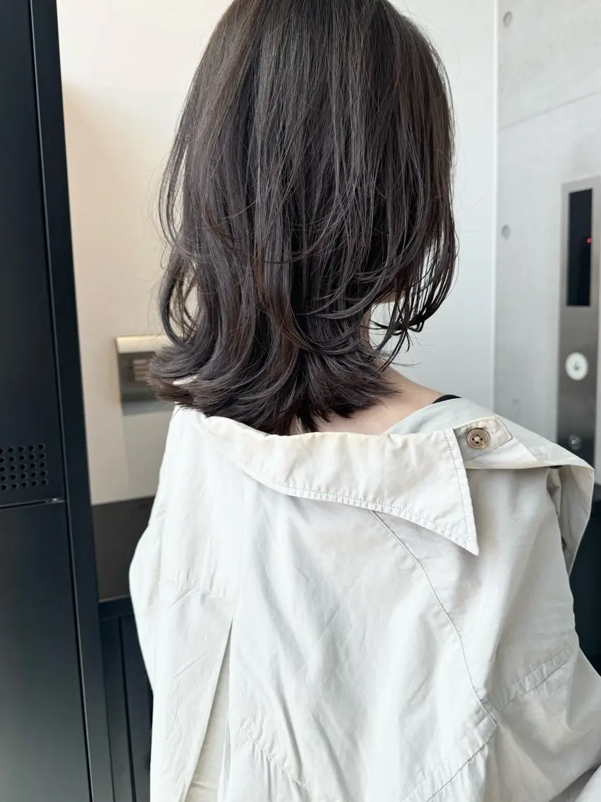 セミロング カラー パーマ ヘアアレンジ カット ヘアカラー トリートメント ヘッドスパ ヘアセット 透明感/オリーブ/ グレージュ/YUKAのヘアスタイル