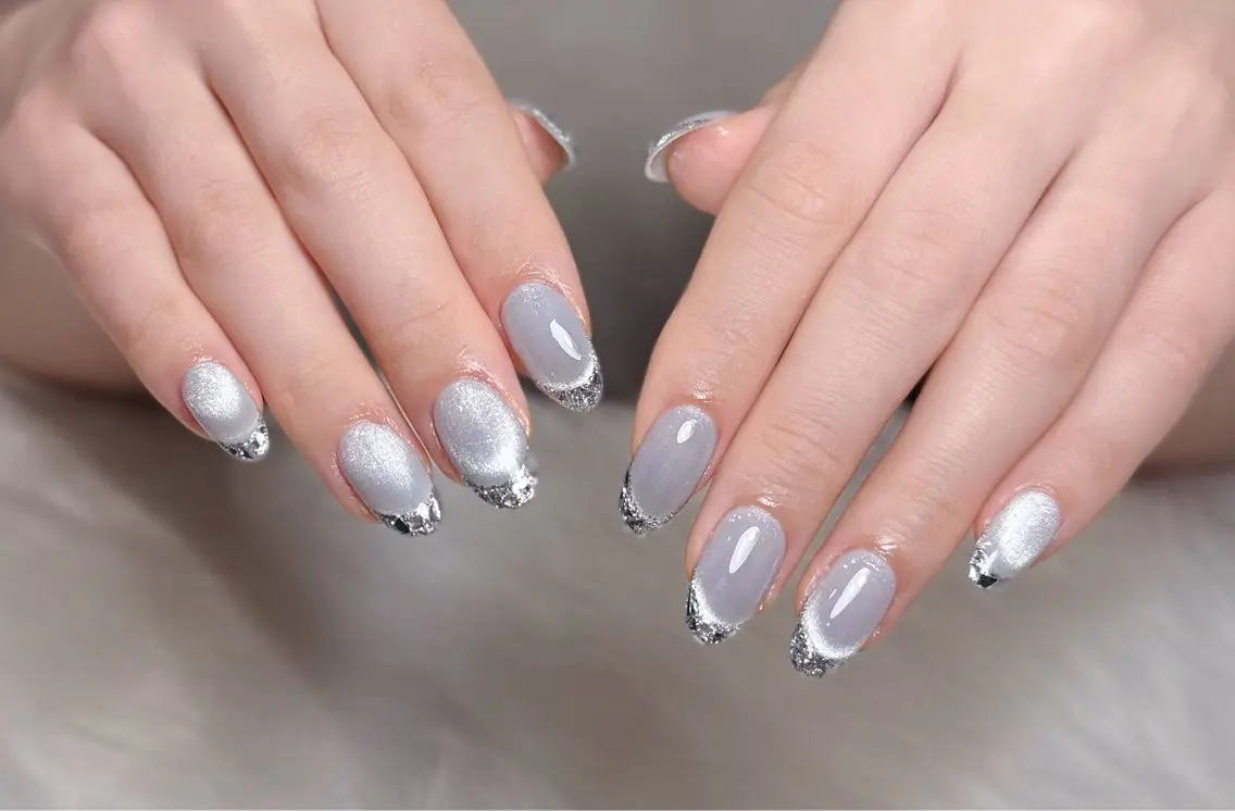 ネイル オーロラネイル チークネイル フットネイル フレンチネイル ジェルネイル ハンドネイル Nichi Nailsのネイルデザイン