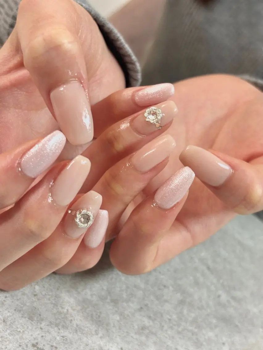 ネイル ハンドネイル ハンドケア Allma Nailのネイルデザイン