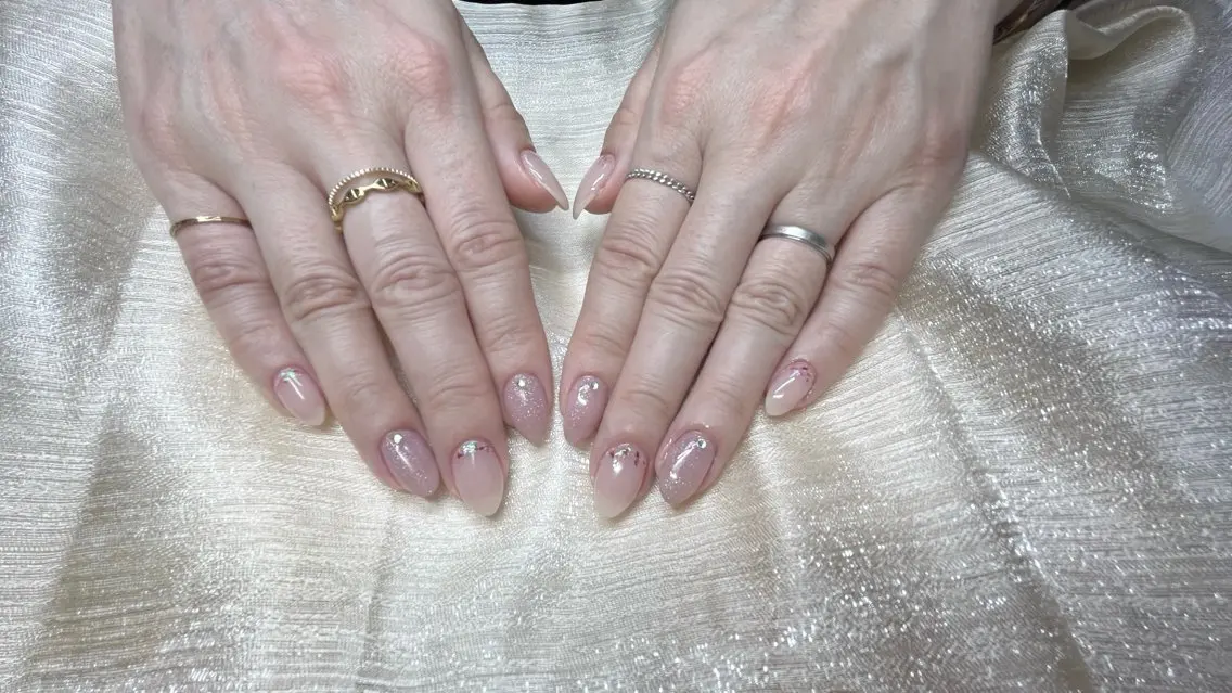 ネイル 春ネイル ハンドネイル Azel nail 伊野麗のネイルデザイン