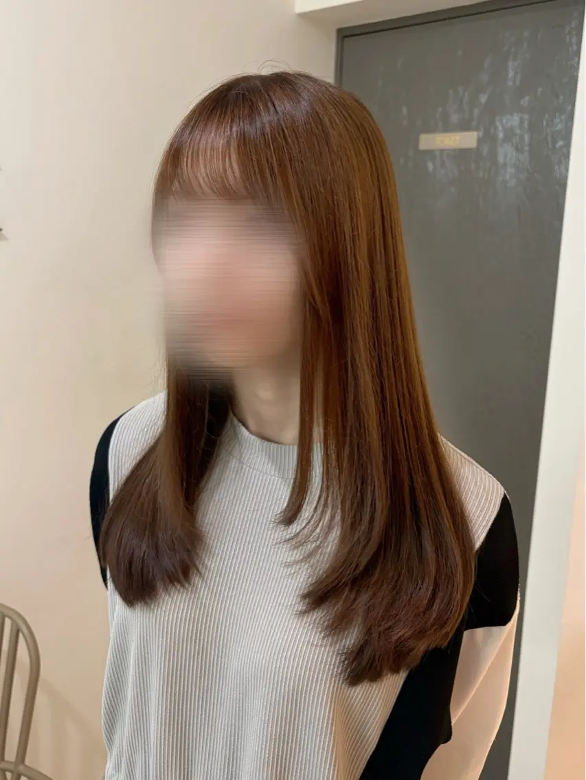 セミロング マツエク/レイヤー カット あんじゅのヘアスタイル