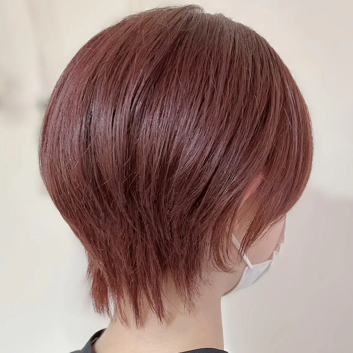 ショート カラー ブリーチ ダブルカラー ブリーチなしカラー レッドカラー くびれヘア カット ヘアカラー トリートメント ショートが上手い人/ 似合わせの達人/ロキのヘアスタイル