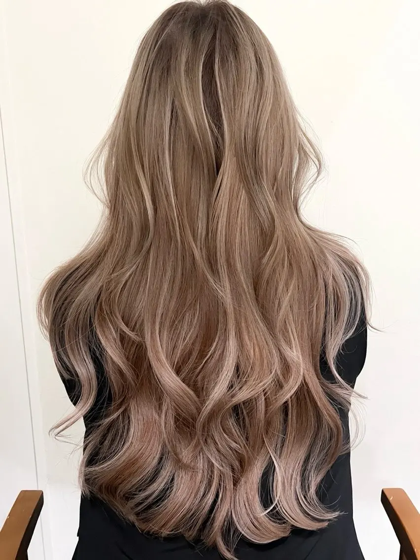 ロング ショートボブ ボブ ハイライト 髪質改善 レイヤーカット ヘアカラー ボブ/縮毛矯正/美髪 似合わせ/透明感カラのヘアスタイル