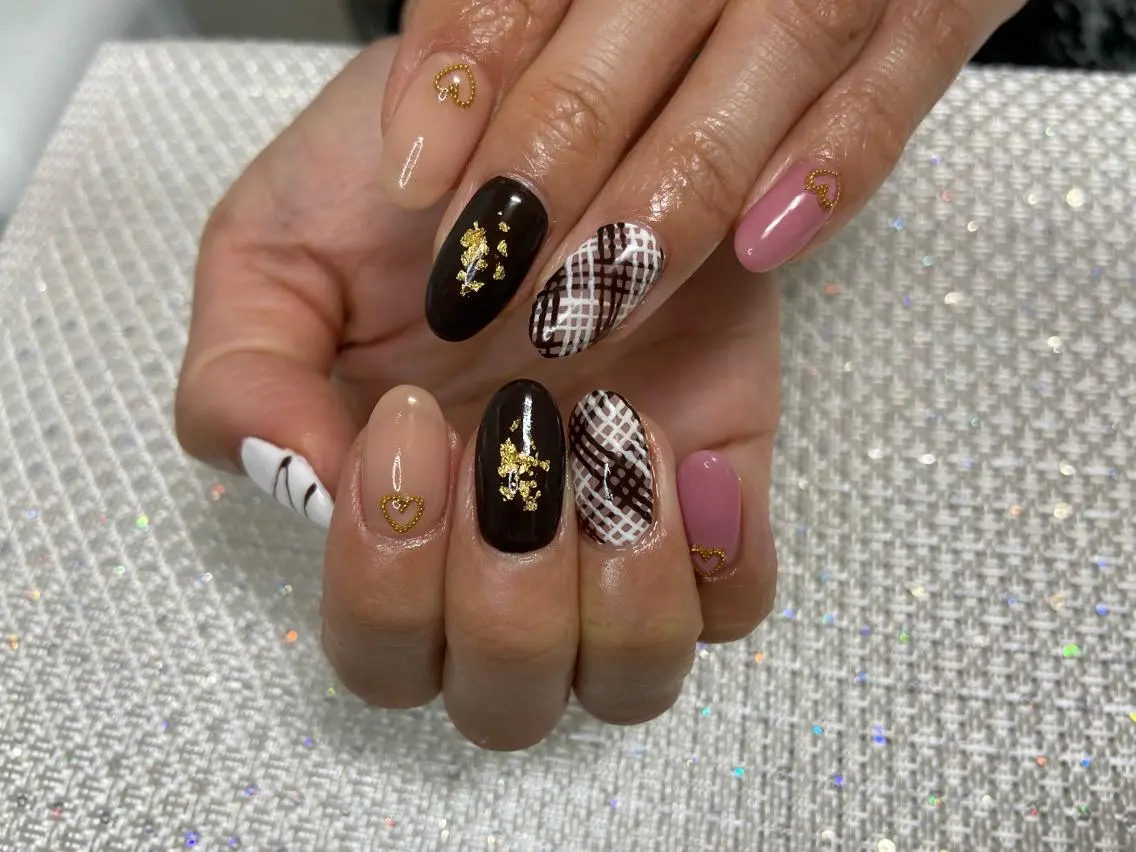ネイル ハンドネイル ハンドケア private salon  Rinの眉毛・アイブロウイメージ